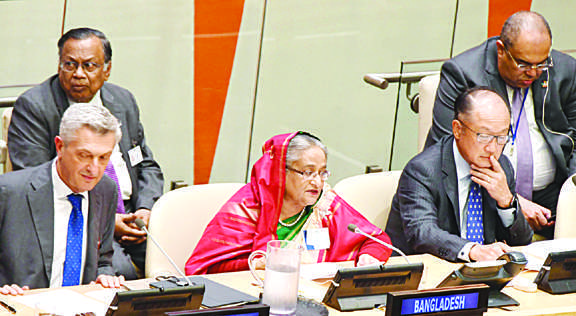 24-09-18-BD-PM_Addressing-At-High-Level-Meeting-On-Refugees-At-UNHQ-3-copy-FILEminimizer